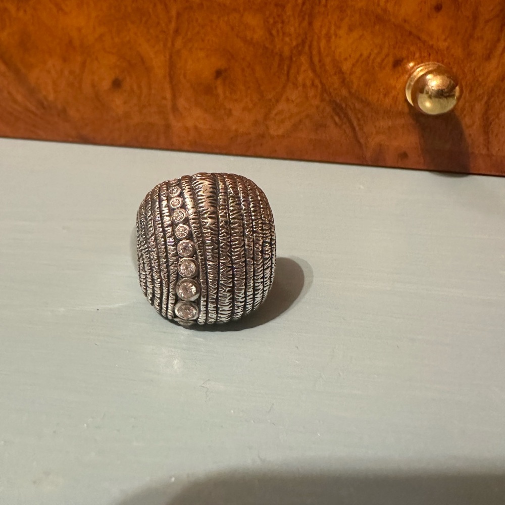 Silpada In the Groove Sterling Silver Textured Statement Ring